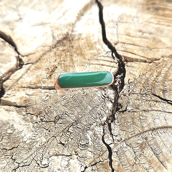 Art Decco Saddle Ring w/ Chalcedony Stone - Picture 4 of 6